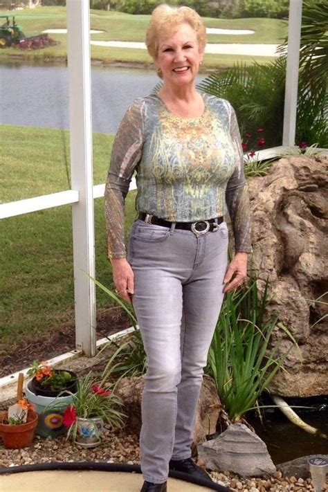 OLD AMATEUR GRANNY .